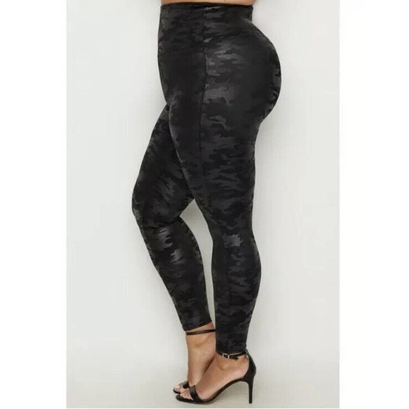 SPANX Faux Leather Camo High Waist Seamless Leggings XL Slimming Athleisure W21 - Picture 2 of 11